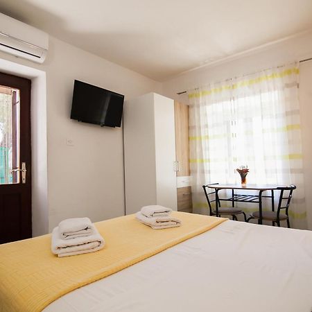 Old Town Accommodation Μπολ Εξωτερικό φωτογραφία