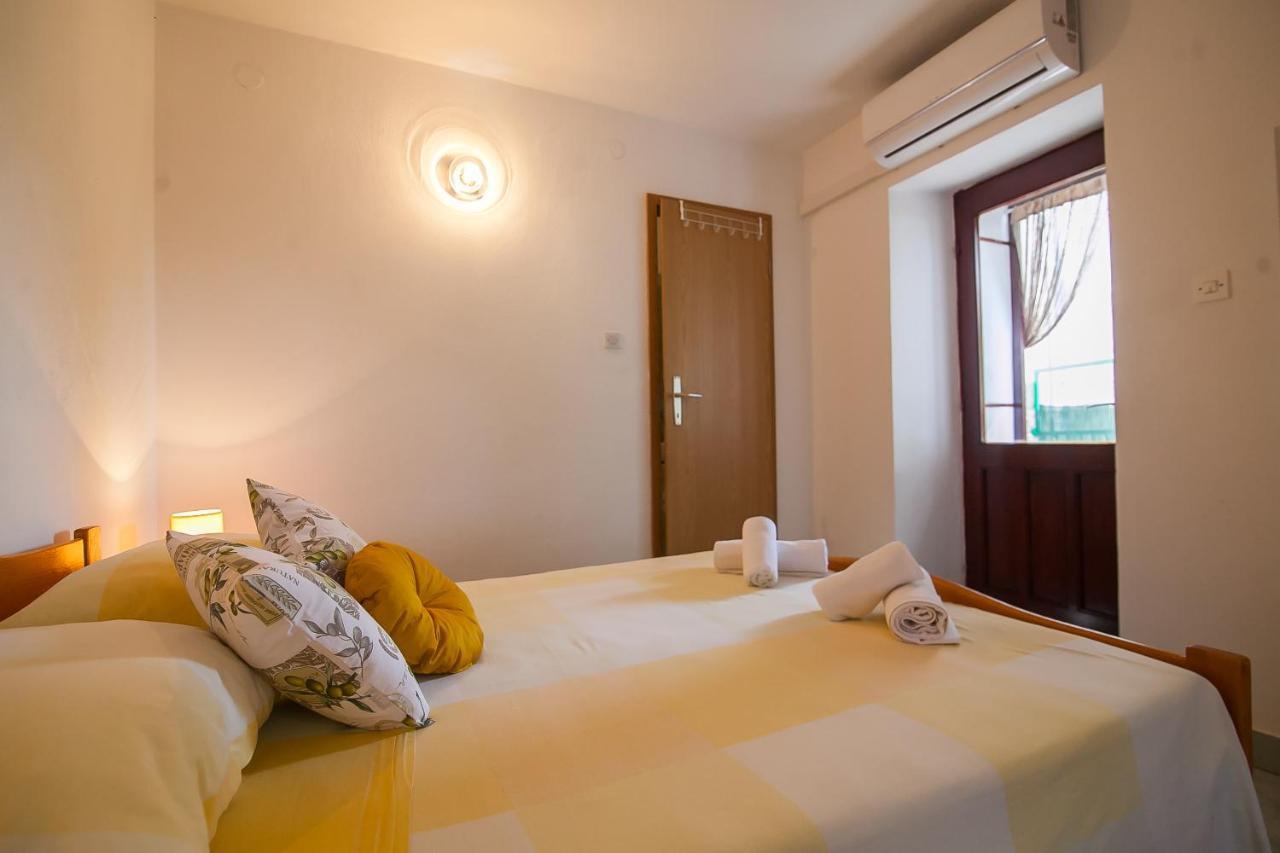 Old Town Accommodation Μπολ Εξωτερικό φωτογραφία