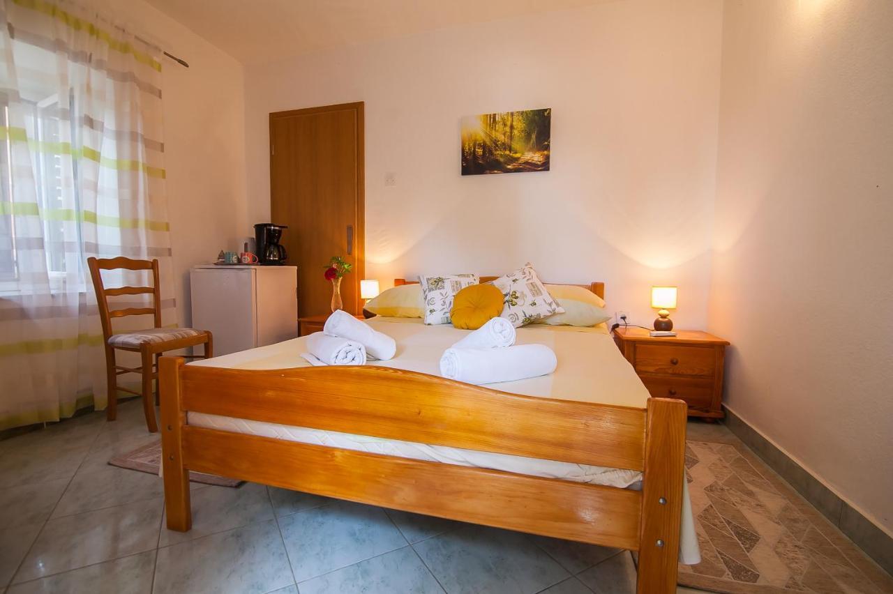 Old Town Accommodation Μπολ Εξωτερικό φωτογραφία